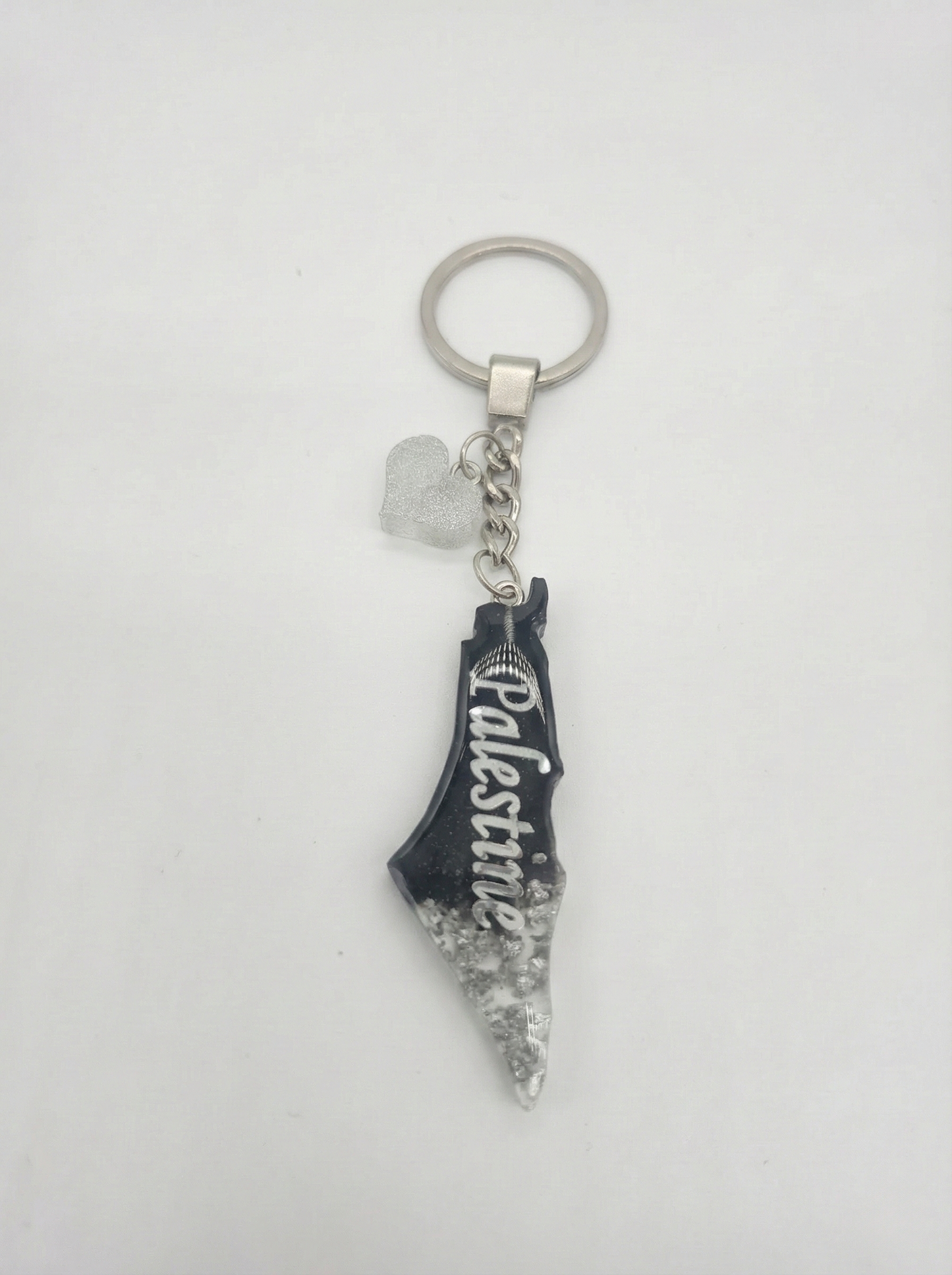 Palestine Resin Keychain – Black & Silver